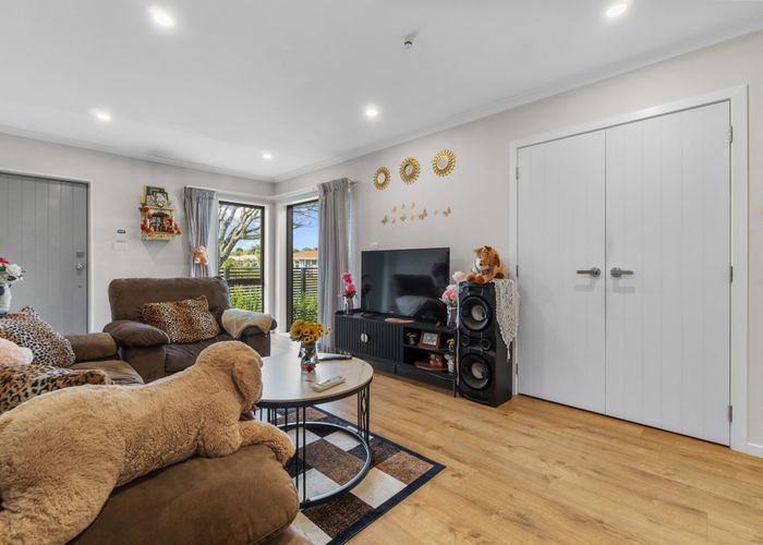  at 1/7 Rutherford Street, Chedworth, Hamilton