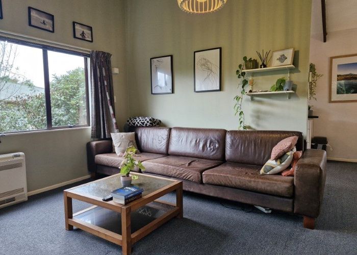  at 6 Hickford Place, Okato, New Plymouth, Taranaki