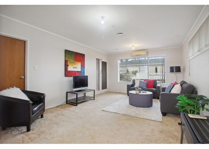  at 1/78 Bentley Avenue, Glenfield, North Shore City, Auckland