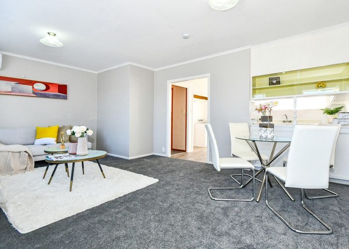 at 1/27 King Street, Papatoetoe, Manukau City, Auckland
