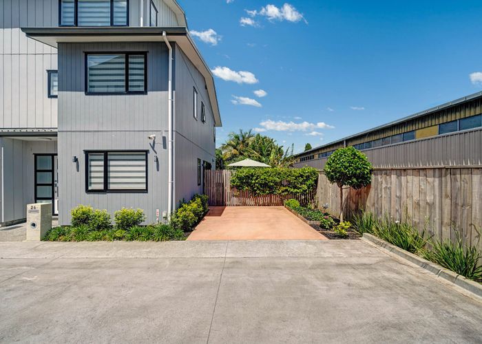  at 26 Eileen Newey Place, Henderson, Auckland