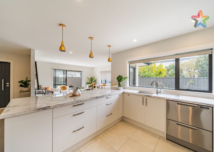  at 4A South Street, Petone, Lower Hutt