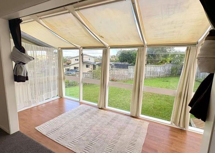  at 18 Wilkinson Way, Browns Bay, North Shore City, Auckland