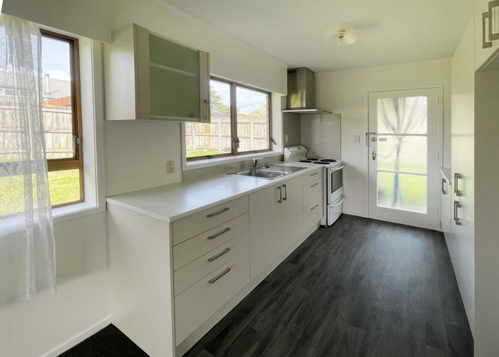  at 18B Challen Close, Conifer Grove, Papakura, Auckland