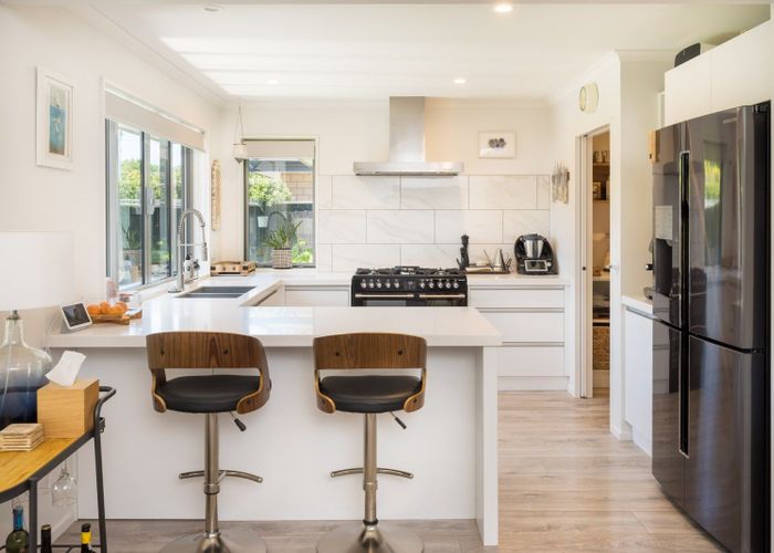  at 8 Hyde Place, Springlands, Blenheim
