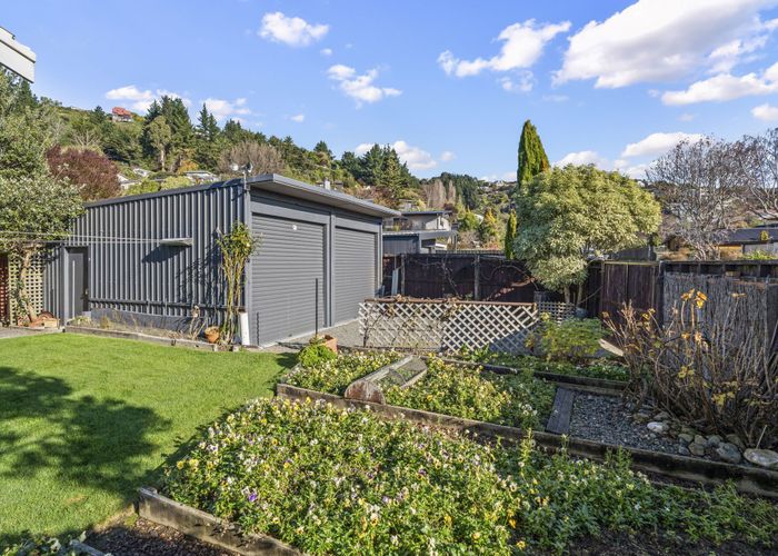  at 1 Gunns Crescent, Cashmere, Christchurch City, Canterbury