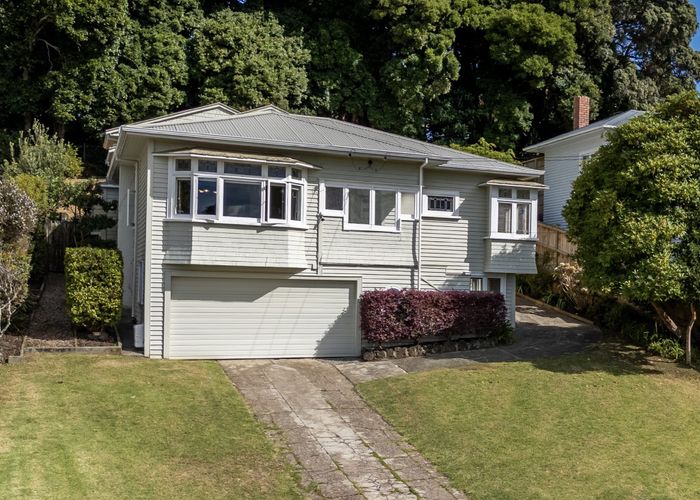  at 5 Budock Road, Hillsborough, Auckland City, Auckland