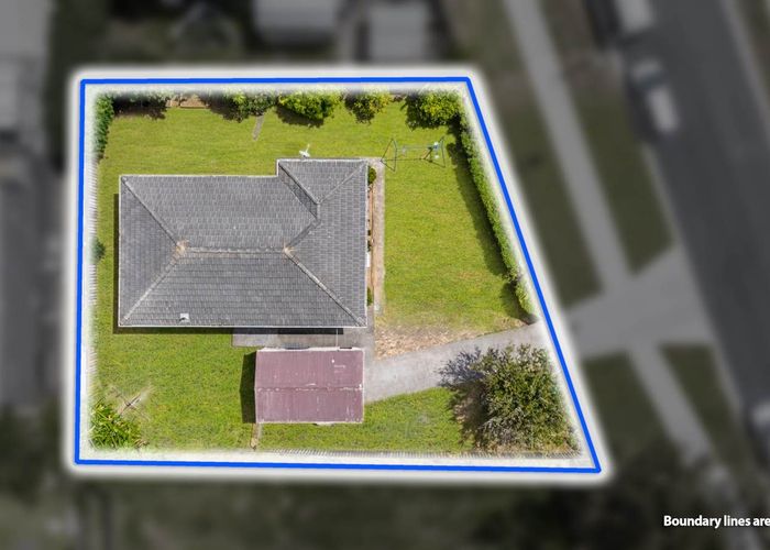  at 2/8 Allen Street, Mangere East, Manukau City, Auckland