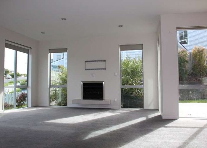  at 22 Oak Bark Drive, Schnapper Rock, North Shore City, Auckland