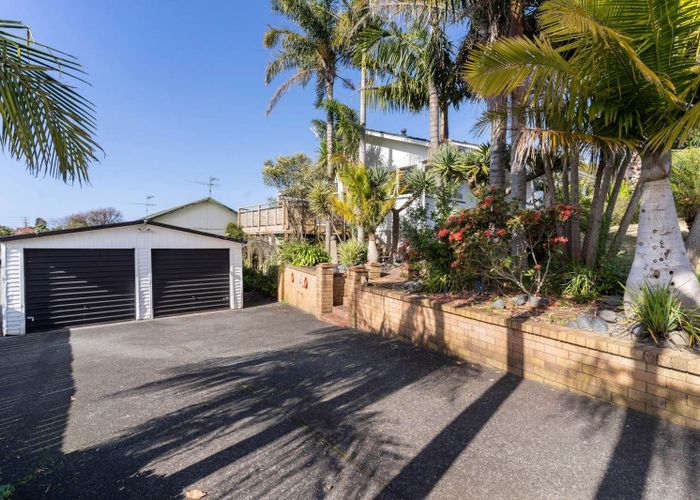  at 14 Roick Parade, Glen Eden, Waitakere City, Auckland