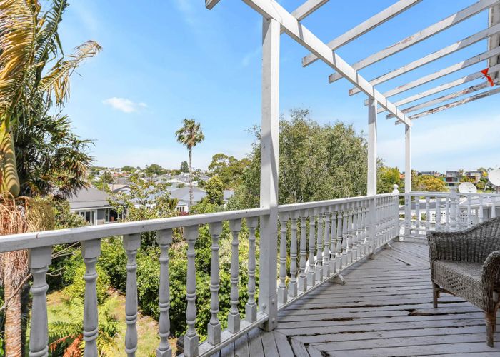  at 26 Bayfield Road, Ponsonby, Auckland