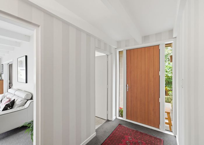  at 6 Dunrobin Place, Avonhead, Christchurch City, Canterbury