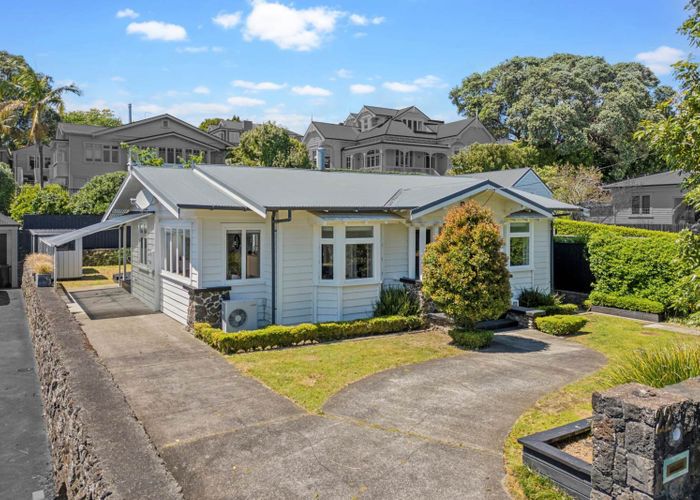  at 22 Kenyon Avenue, Mount Eden, Auckland City, Auckland