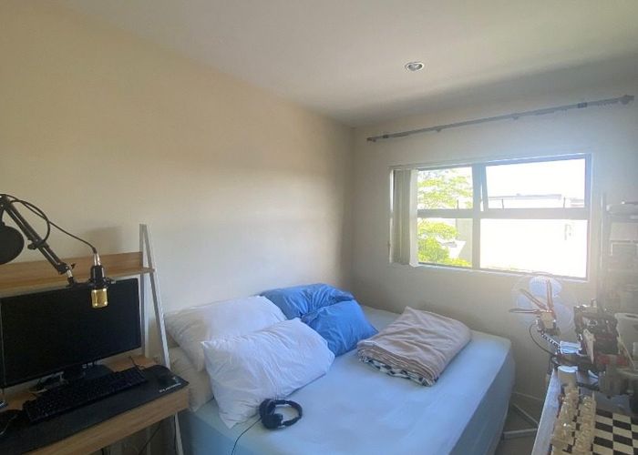  at 5/79 Schnapper Rock, Albany, North Shore City, Auckland