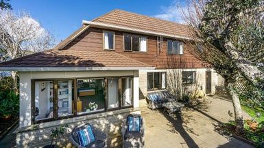  at 2/170 Bayswater Avenue, Bayswater, Auckland