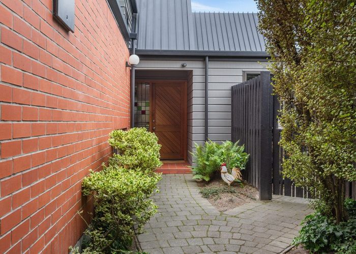  at 24 Highland Place, Avonhead, Christchurch