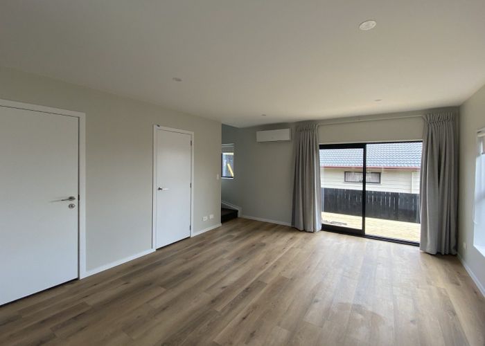  at 12/15 Sunhill Road, Sunnyvale, Auckland