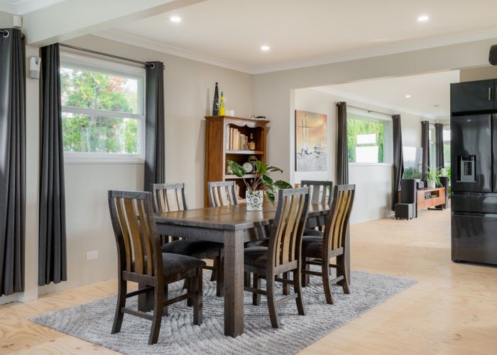  at 56 Forest Lake Road, Forest Lake, Hamilton