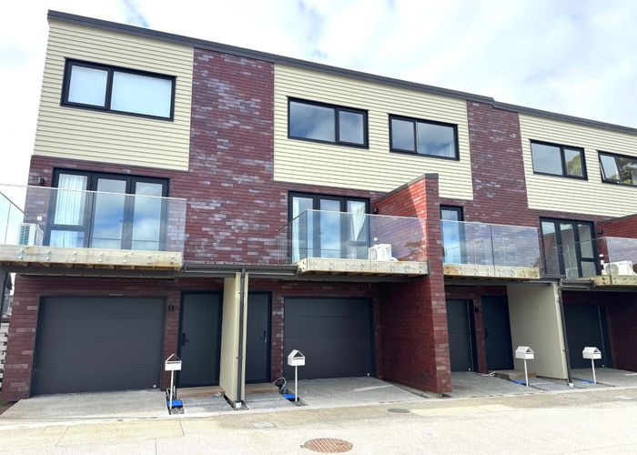  at 34 Te Toka Ika Lane, Mangere Bridge, Manukau City, Auckland