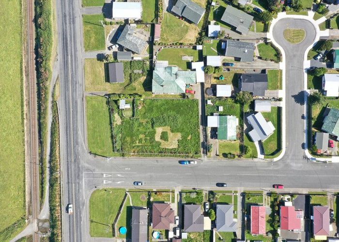  at 2 Avon Road, Clifton, Invercargill, Southland