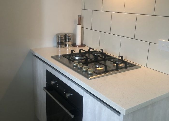  at 1 Avis Avenue, Papatoetoe, Auckland