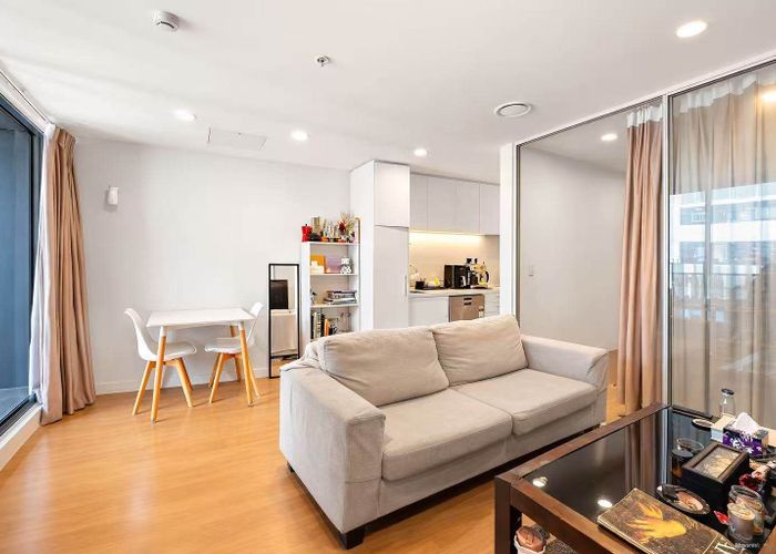  at 409/438 Queen Street, City Centre, Auckland City, Auckland