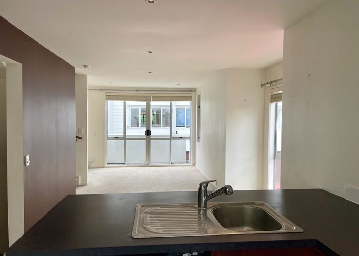  at 852/12 Mt Eden Road, Three Kings, Auckland City, Auckland