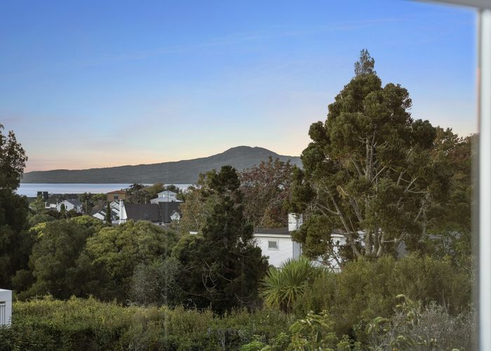  at 29 Parkside Street, Saint Heliers, Auckland City, Auckland