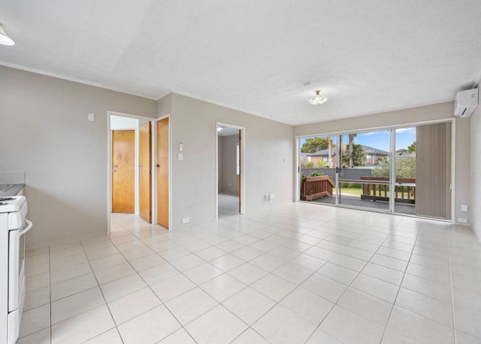  at 2/397 Blockhouse Bay Road, Avondale, Auckland City, Auckland