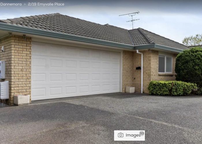  at 2/19 Emyvalie Place, Dannemora, Auckland