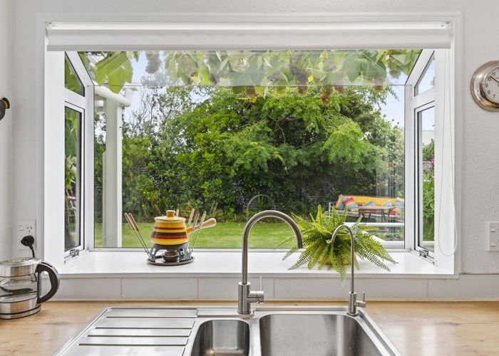  at 49B Olive Terrace, Paraparaumu Beach, Kapiti Coast, Wellington