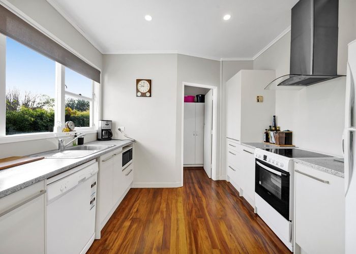  at 8 Edinburgh Street, Patea, South Taranaki, Taranaki