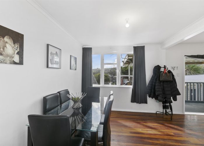  at 5 Thomson Grove, Stokes Valley, Lower Hutt