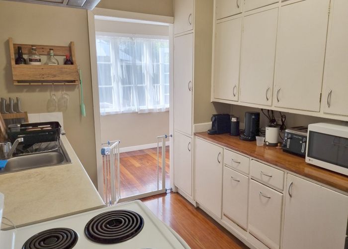  at 51a Savoy Rd, Glen Eden, Waitakere City, Auckland