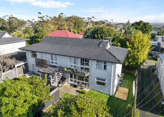  at 3/2 Mountain View Road, Western Springs, Auckland