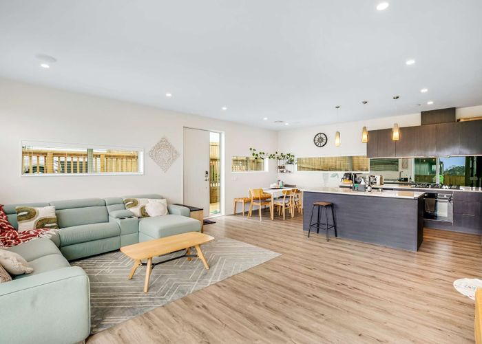  at 103E Woodglen Road, Glen Eden, Waitakere City, Auckland