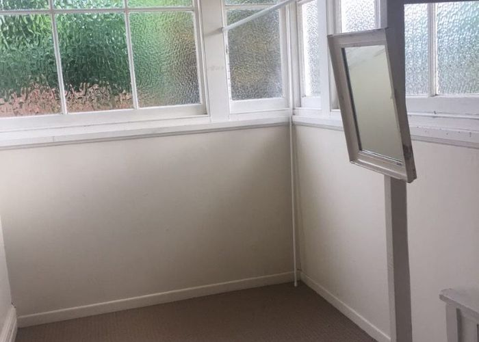  at 2/15 Epsom Ave, Epsom, Auckland City, Auckland