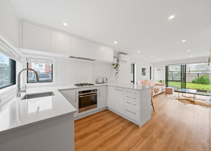  at 17 Reakes Crescent, Wallaceville, Upper Hutt, Wellington