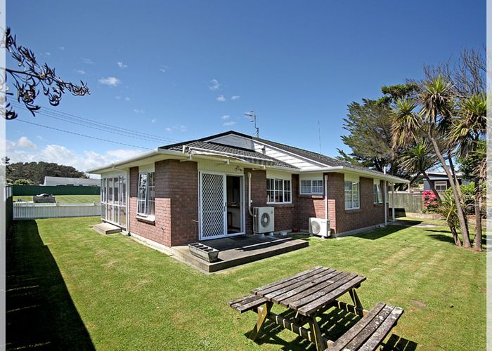  at 1 Chrystall Street, Foxton Beach, Foxton