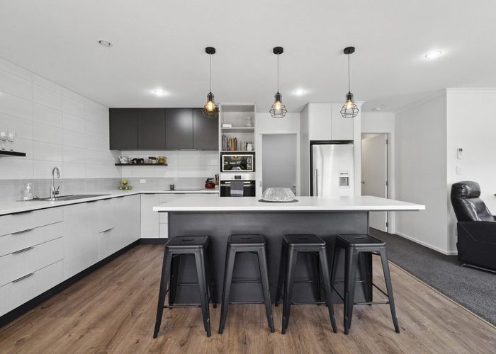  at 54 Resolution Drive, Whitby, Porirua