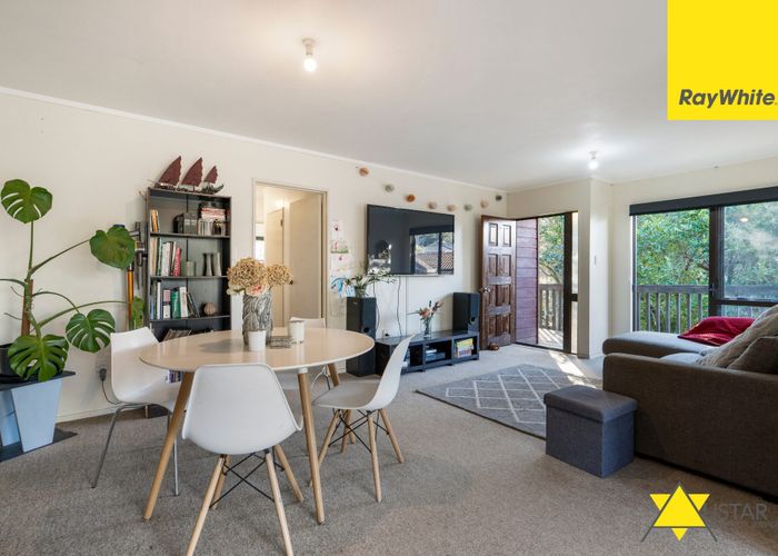  at 18 Meynell Court, Glen Eden, Waitakere City, Auckland