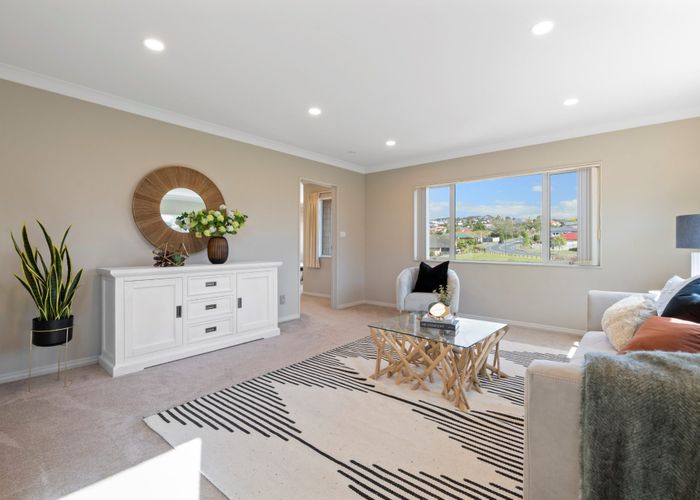  at 7 Ballyboe Place, Pinehill, Auckland