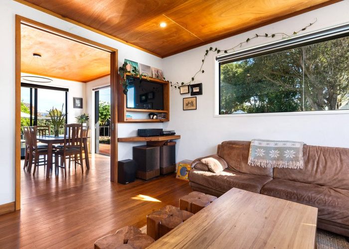  at 35 Lionel Street, Avonside, Christchurch