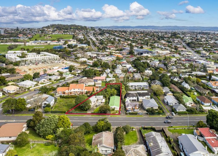 For sale 41 and 43 St Lukes Road, Mount Albert, Auckland City