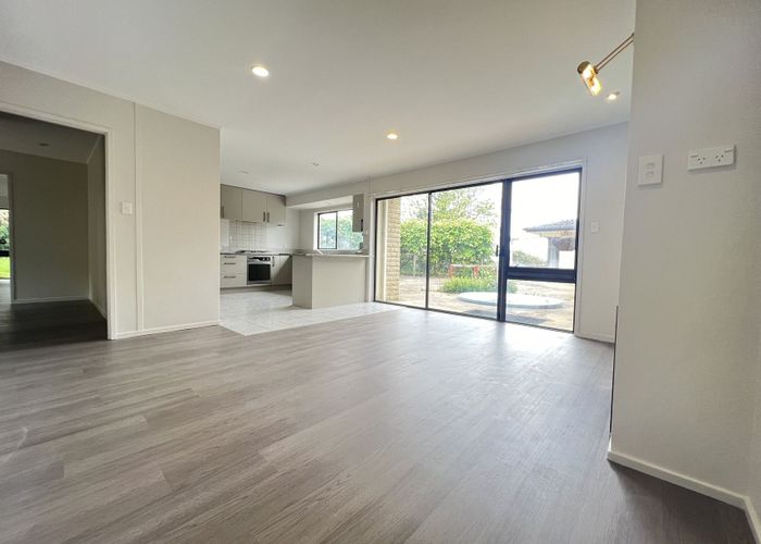  at 7 Broomfields Road, Howick