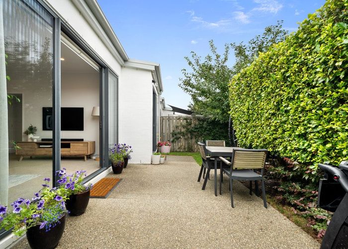  at 24 Te Nohotu Road, Glen Innes, Auckland City, Auckland