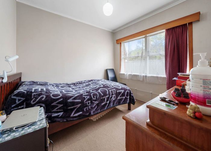  at 1/3 Angelo Avenue, Howick, Manukau City, Auckland