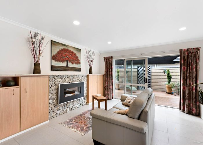  at 13 Pickaberry Avenue, Karaka, Papakura