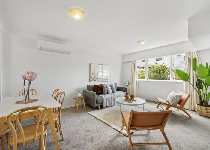  at 7 Myrtle Crescent, Mount Cook, Wellington