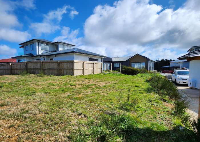  at 35 Boeing Way, Newlands, Wellington, Wellington